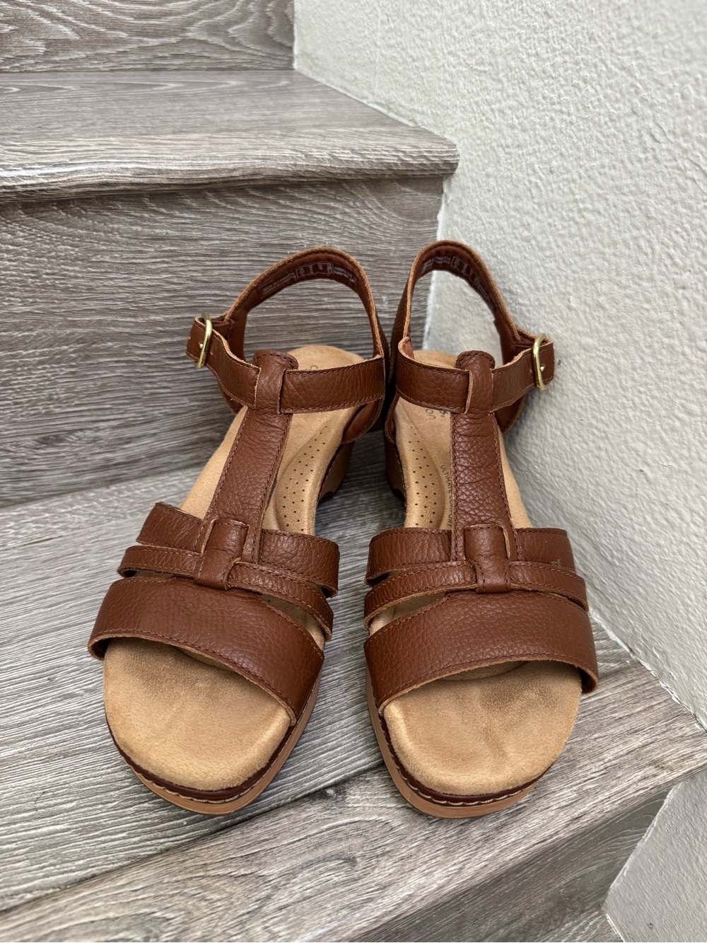 Clarks Brown Nautical Leather T-Strap Comfort Wedge Sandals Beachy Old Money - Picture 3 of 11